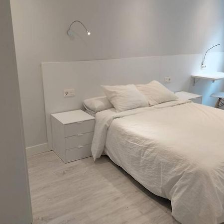 Apartamento recién reformado en Barakaldo Exterior foto