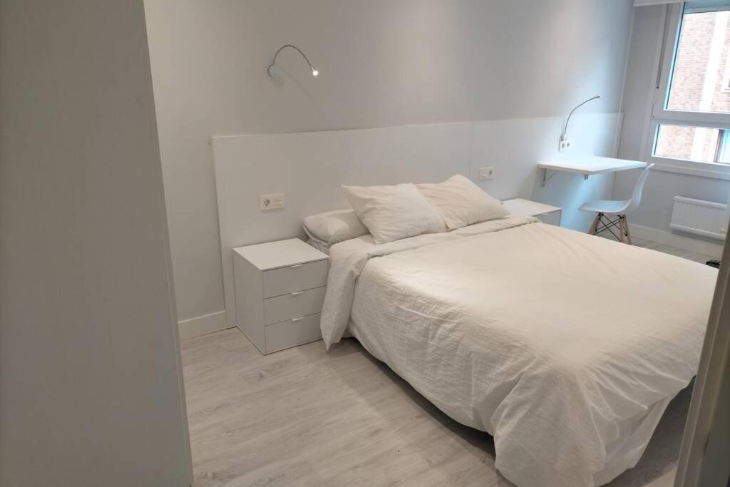 Apartamento recién reformado en Barakaldo Exterior foto